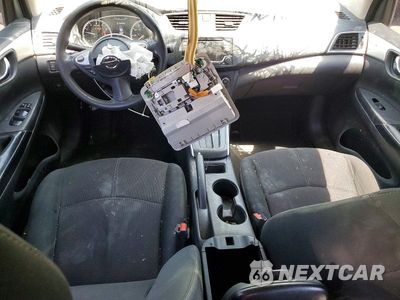 Zdjęcie 8 z 13 samochodu: 2018 NISSAN SENTRA S VIN:3N1AB7AP1JY270741 - miniatura