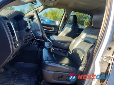 Zdjęcie 7 z 12 samochodu: 2011 DODGE RAM 2500 VIN:3D7UT2CL6BG578893 - miniatura
