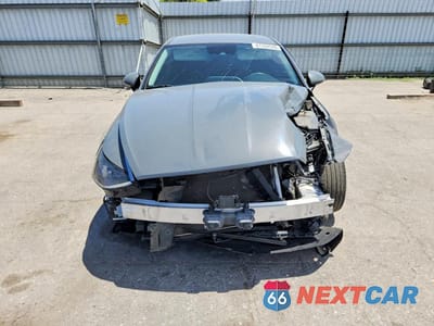 Piąte zdjęcie samochodu w środku: 2020 HYUNDAI SONATA SEL VIN:5NPEL4JA2LH038705 - miniatura