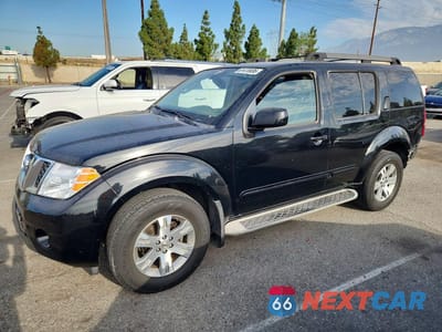 2010 NISSAN PATHFINDER S/LE/SE 5N1AR1NN3AC606148 - główne zdjęcie licytacji z USA - miniatura