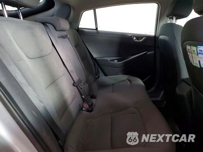 Zdjęcie 10 z 12 samochodu: 2021 HYUNDAI IONIQ SE VIN:KMHC75LC8MU260927 - miniatura