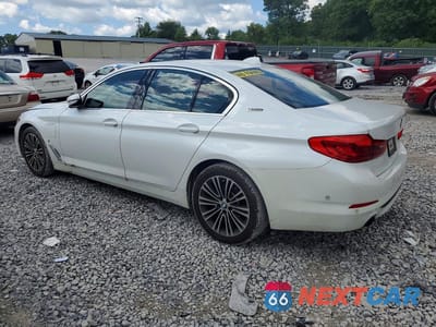 Drugie zdjęcie samochodu z przodu: 2019 BMW 530E VIN:WBAJA9C53KB399374 - miniatura