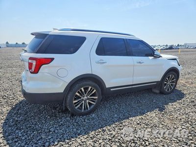 Trzecie zdjęcie samochodu z tyłu: 2017 FORD EXPLORER PLATINUM VIN:1FM5K8HT1HGB73618 - miniatura