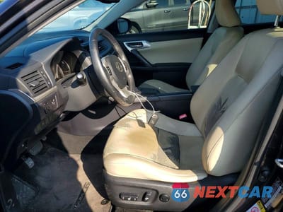 Zdjęcie 7 z 12 samochodu: 2012 LEXUS CT 200 VIN:JTHKD5BH2C2067557 - miniatura