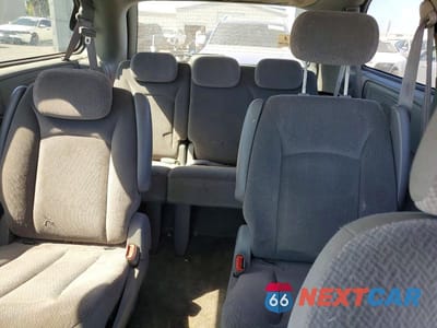 Zdjęcie 10 z 14 samochodu: 2005 CHRYSLER TOWN & COUNTRY LX VIN:2C4GP44R35R319156 - miniatura