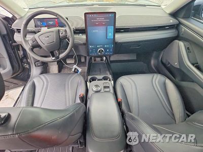 Zdjęcie 8 z 13 samochodu: 2021 FORD MUSTANG MACH-E PREMIUM VIN:3FMTK3SU4MMA28049 - miniatura