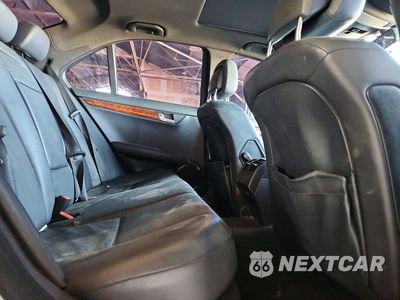 Zdjęcie 10 z 12 samochodu: 2011 MERCEDES-BENZ C 300 VIN:WDDGF5EB7BA518128 - miniatura