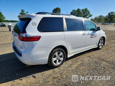 Trzecie zdjęcie samochodu z tyłu: 2020 TOYOTA SIENNA LE VIN:5TDKZ3DC8LS073560 - miniatura