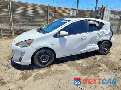 2016 TOYOTA PRIUS C ONE JTDKDTB36G1127166 - główne zdjęcie licytacji z USA - miniatura