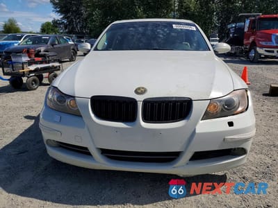 Piąte zdjęcie samochodu w środku: 2006 BMW 330 I VIN:WBAVB33506PS12838 - miniatura