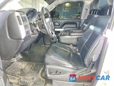 Zdjęcie 7 z 12 samochodu: 2016 CHEVROLET SILVERADO K1500 LT VIN:3GCUKREC7GG203640 - miniatura
