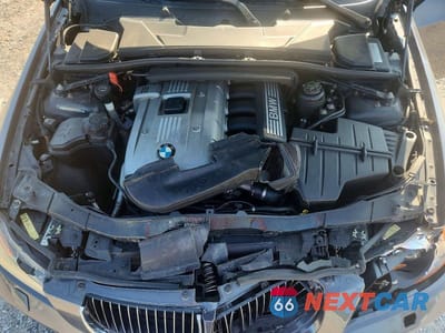 Zdjęcie 11 z 12 samochodu: 2006 BMW 330 XI VIN:WBAVD33516KV65290 - miniatura
