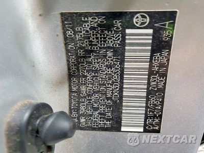 Zdjęcie 13 z 13 samochodu: 2011 TOYOTA PRIUS THREE VIN:JTDKN3DU2B5306471 - miniatura