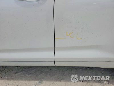 Zdjęcie 13 z 14 samochodu: 2017 TOYOTA HIGHLANDER HYBRID LIMITED VIN:5TDDGRFH3HS021383 - miniatura