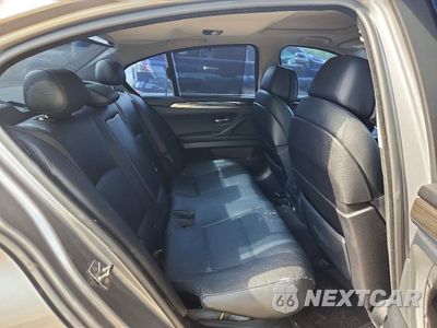 Zdjęcie 10 z 12 samochodu: 2011 BMW 550 I VIN:WBAFR9C52BC270857 - miniatura