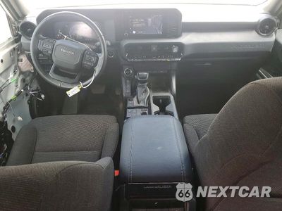 Zdjęcie 8 z 14 samochodu: 2024 TOYOTA LAND CRUISER 1958 VIN:JTEABFAJ6RK008383 - miniatura
