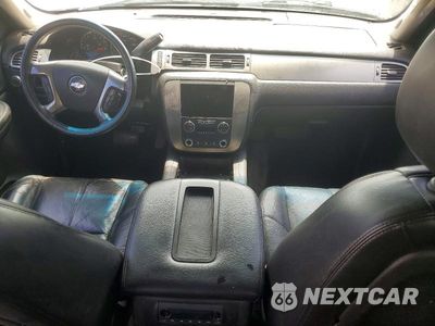 Zdjęcie 8 z 12 samochodu: 2007 CHEVROLET AVALANCHE C1500 VIN:3GNEC12J27G290943 - miniatura