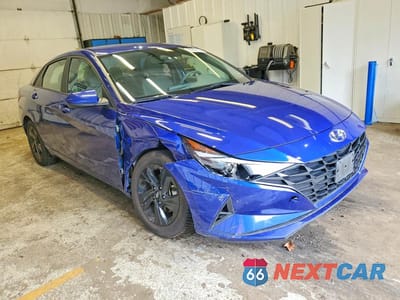 Czwarte zdjęcie samochodu z boku: 2023 HYUNDAI ELANTRA SEL VIN:KMHLM4AG3PU379031 - miniatura