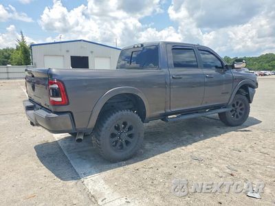 Trzecie zdjęcie samochodu z tyłu: 2020 RAM 2500 LARAMIE VIN:3C6UR5FL1LG244107 - miniatura