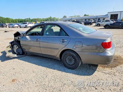 Drugie zdjęcie samochodu z przodu: 2005 TOYOTA CAMRY LE VIN:4T1BE32K45U566278 - miniatura