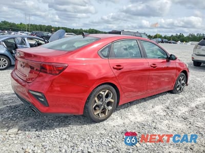Trzecie zdjęcie samochodu z tyłu: 2019 KIA FORTE LXS VIN:3KPF24AD5KE027458 - miniatura