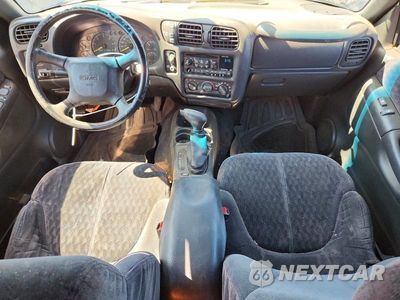 Zdjęcie 8 z 13 samochodu: 2001 GMC JIMMY VIN:1GKDT13W912217751 - miniatura