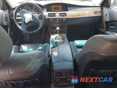 Zdjęcie 8 z 12 samochodu: 2006 BMW 525 I VIN:WBANE53526CK90614 - miniatura
