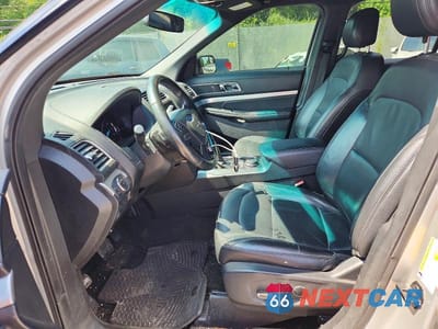Zdjęcie 7 z 13 samochodu: 2016 FORD EXPLORER XLT VIN:1FM5K8DH3GGC39490 - miniatura