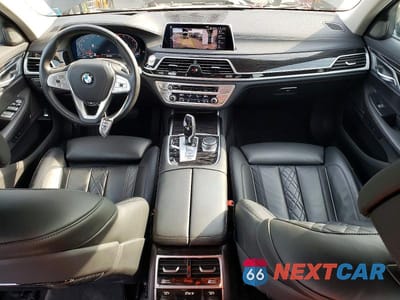 Zdjęcie 8 z 13 samochodu: 2020 BMW 740 I VIN:WBA7T2C04LGF96819 - miniatura