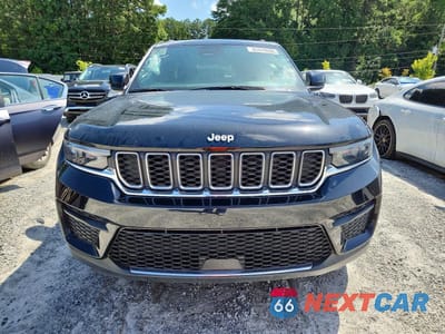 Piąte zdjęcie samochodu w środku: 2025 JEEP GRAND CHEROKEE LAREDO/ALTITUDE VIN:1C4RJGAG8SC370896 - miniatura