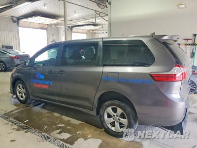 Drugie zdjęcie samochodu z przodu: 2019 TOYOTA SIENNA L 7-PASSENGER VIN:5TDZZ3DC0KS001541 - miniatura