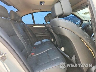 Zdjęcie 10 z 12 samochodu: 2011 BMW 528 I VIN:WBAFR1C56BC743726 - miniatura