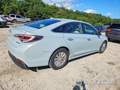 Trzecie zdjęcie samochodu z tyłu: 2016 HYUNDAI SONATA HYBRID SE VIN:KMHE24L11GA008555 - miniatura
