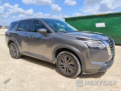 Czwarte zdjęcie samochodu z boku: 2022 NISSAN PATHFINDER S VIN:5N1DR3AA0NC229179 - miniatura