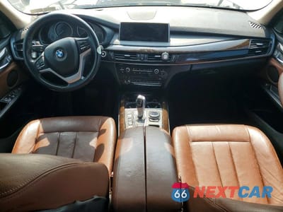 Zdjęcie 8 z 13 samochodu: 2015 BMW X5 XDRIVE35I VIN:5UXKR0C53F0K57795 - miniatura