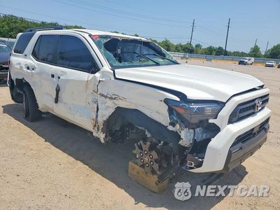 Czwarte zdjęcie samochodu z boku: 2026 TOYOTA 4RUNNER SR5 VIN:JTEVA5BR4T5107860 - miniatura