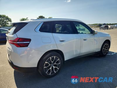 Trzecie zdjęcie samochodu z tyłu: 2026 BMW X3 30 XDRIVE VIN:5UX53GP06T9388524 - miniatura