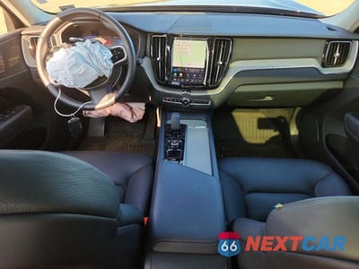 Zdjęcie 8 z 13 samochodu: 2025 VOLVO XC60 PLUS VIN:YV4M12RC7S1088465 - miniatura