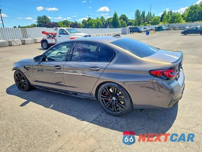 Drugie zdjęcie samochodu z przodu: 2022 BMW M5 VIN:WBS83CH04NCK94954 - miniatura