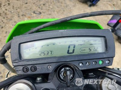 Zdjęcie 7 z 9 samochodu: 2025 KAWASAKI KLX F VIN:ML5LXBF17SDA43179 - miniatura