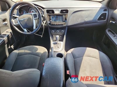Zdjęcie 8 z 12 samochodu: 2013 CHRYSLER 200 TOURING VIN:1C3CCBBB9DN505580 - miniatura