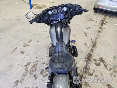 Zdjęcie 6 z 8 samochodu: 2021 HARLEY-DAVIDSON FLHXS VIN:1HD1KRP16MB675703 - miniatura