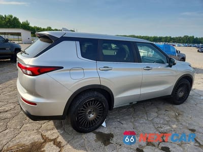 Trzecie zdjęcie samochodu z tyłu: 2022 MITSUBISHI OUTLANDER ES VIN:JA4J3TA88NZ007244 - miniatura
