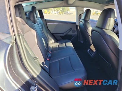 Zdjęcie 10 z 12 samochodu: 2024 TESLA MODEL 3 VIN:5YJ3E1EA5RF743418 - miniatura