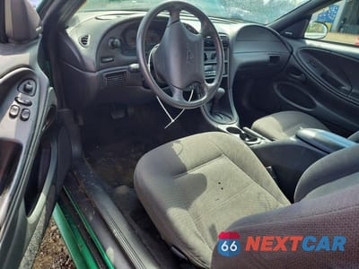 Zdjęcie 8 z 12 samochodu: 2000 FORD MUSTANG VIN:1FAFP4041YF247106 - miniatura