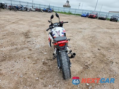 Czwarte zdjęcie samochodu z boku: 2014 HONDA CBR500 R VIN:MLHPC4463E5102296 - miniatura