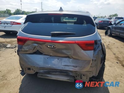 Zdjęcie 6 z 13 samochodu: 2017 KIA SPORTAGE LX VIN:KNDPMCAC4H7064316 - miniatura