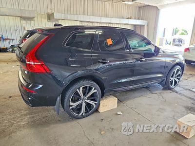 Trzecie zdjęcie samochodu z tyłu: 2022 VOLVO XC60 T8 RECHARGE R-DESIGN VIN:YV4H60DMXN1070134 - miniatura