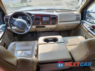 Zdjęcie 8 z 13 samochodu: 2006 FORD F350 SUPER DUTY VIN:1FTWW33P76ED21032 - miniatura