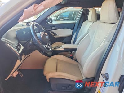 Zdjęcie 7 z 13 samochodu: 2023 BMW X1 XDRIVE28I VIN:WBX73EF07P5X64308 - miniatura